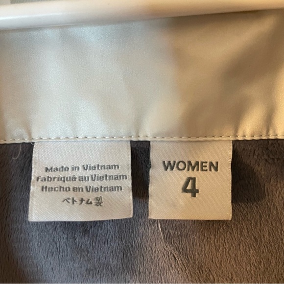 Obermeyer Women’s Winter Jacket size 4 - Picture 4 of 6